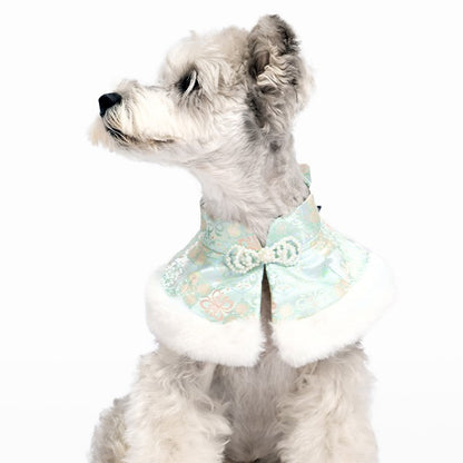 Chinesischer Hanfu Hundekragen Cloud Shoulder, Brokat Haustier Schal mit Kunstfell & Perlen-Verzierung