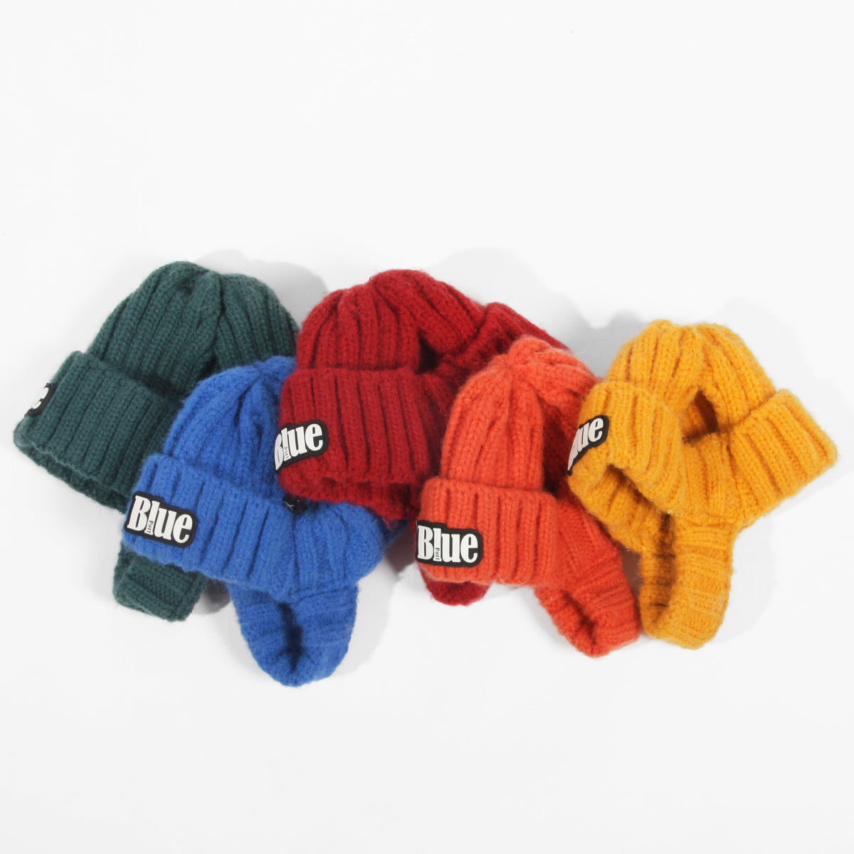 Strickmütze für Haustiere, warme Wintermütze mit Ohrlöchern für Hunde und Katzen, modische Herbst-Winter Kopfbedeckung